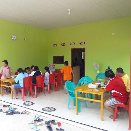 Penginapan Asidik Bira Exterior photo