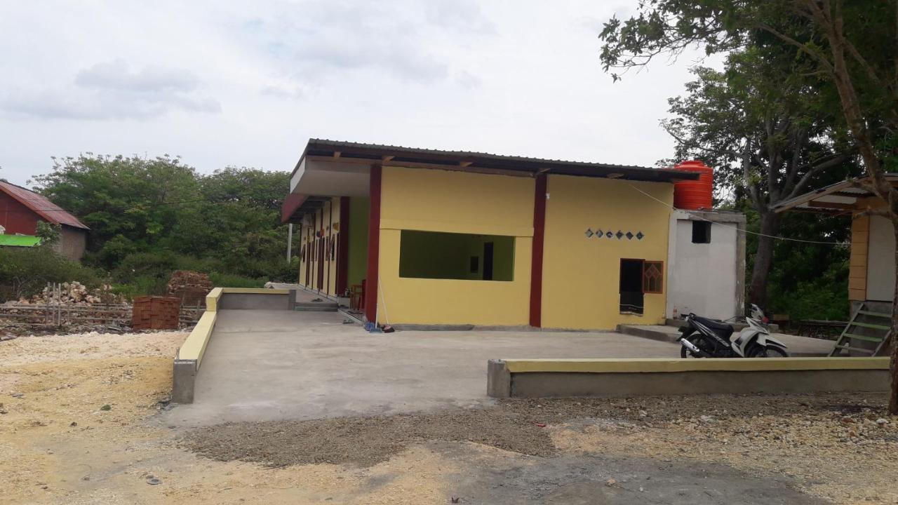 Penginapan Asidik Bira Exterior photo